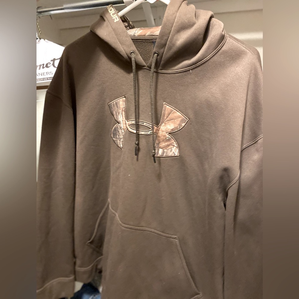 Brown camo UA hoodie sweatshirt